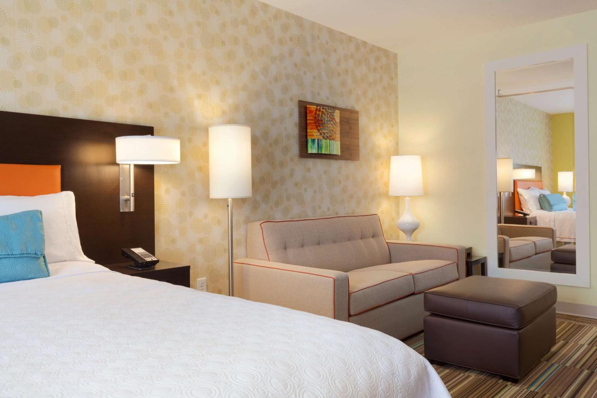 Home2 Suites By Hilton Champaign/Urbana מראה חיצוני תמונה