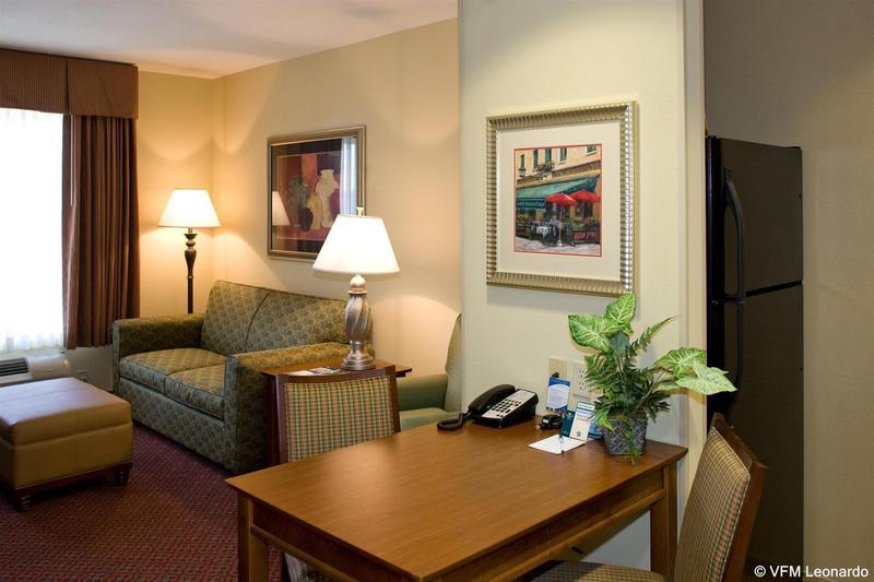 Home2 Suites By Hilton Champaign/Urbana מראה חיצוני תמונה